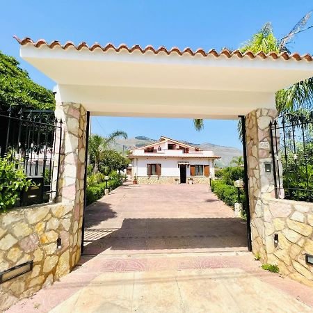 Villa Genova Carini Eksteriør billede