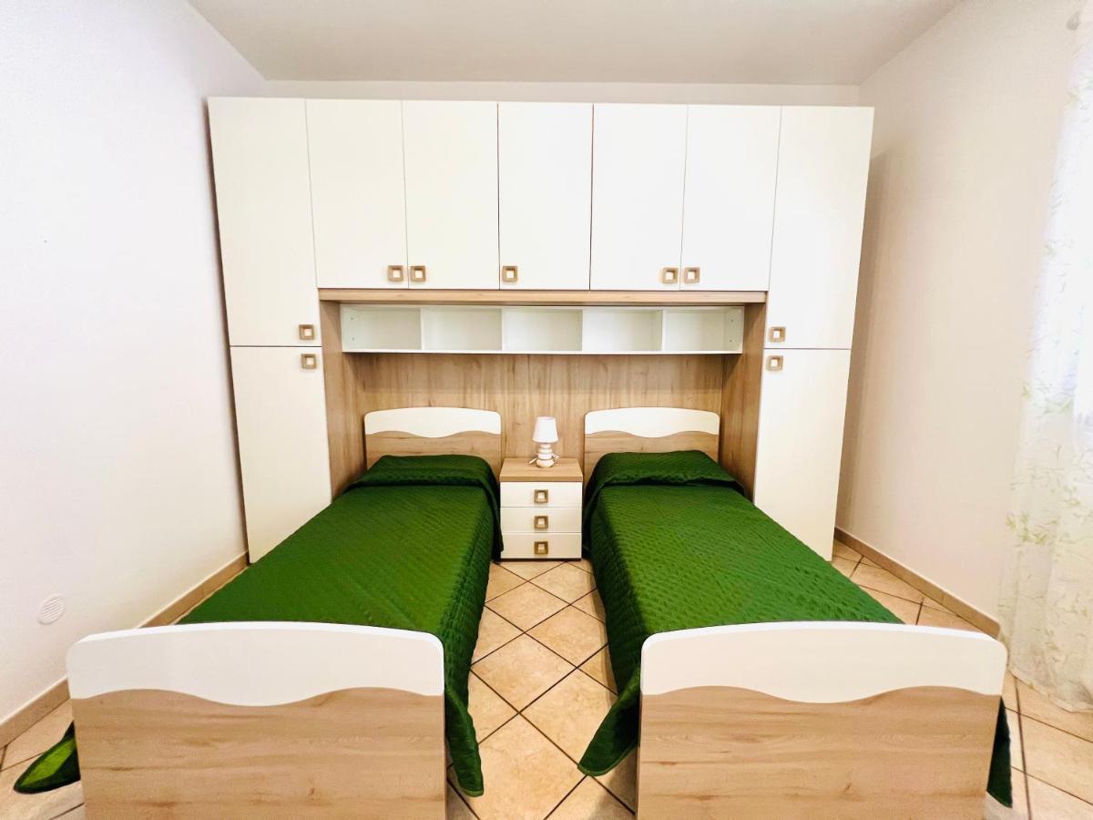 Villa Genova Carini Eksteriør billede